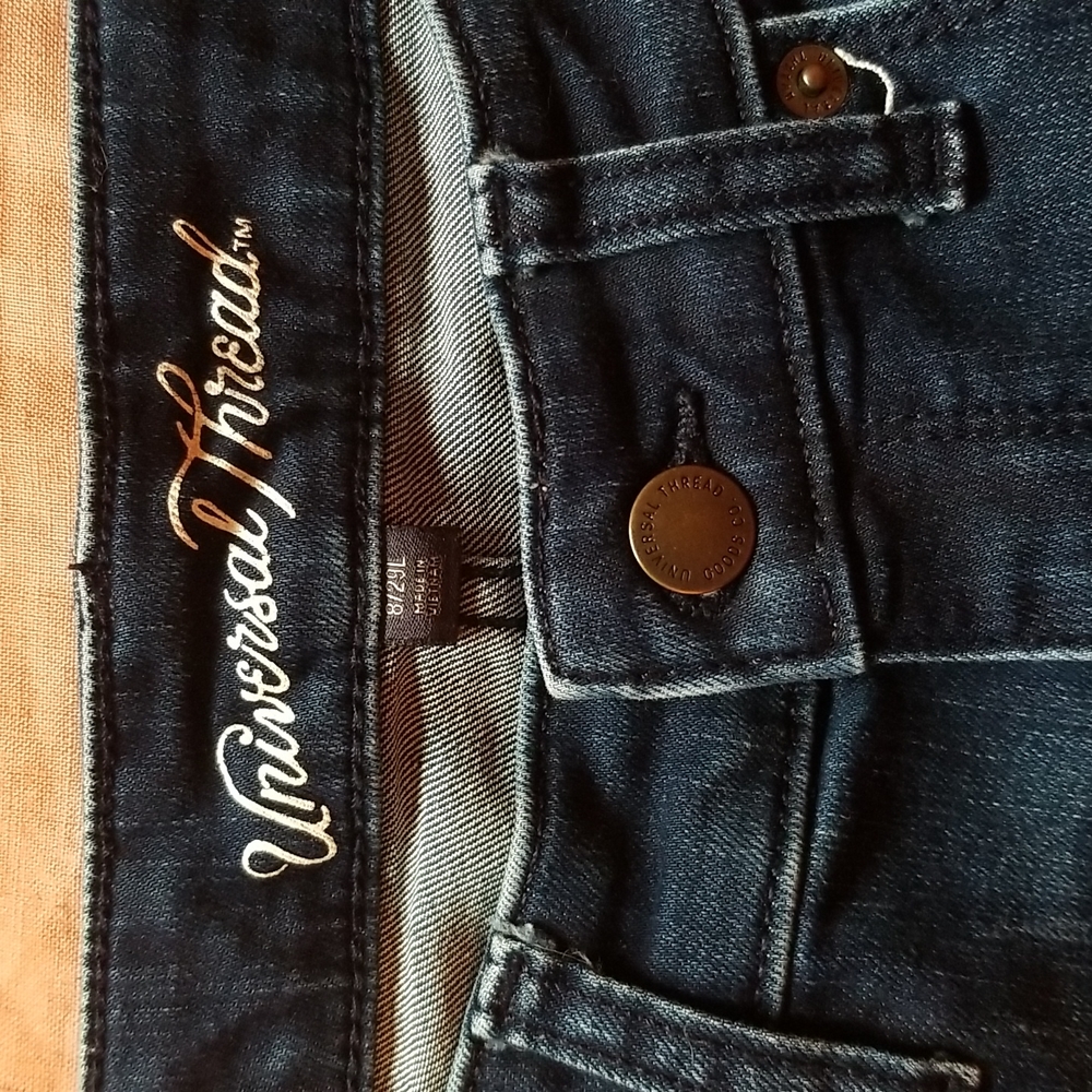 🌼6 for $25 Universal Thread Midrise Skinny Jean 8